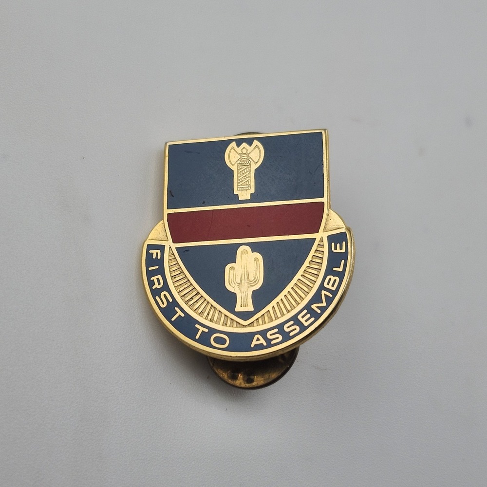 US‎ Military 162nd Infantry Regiment Insignia Pin - First To Assemble